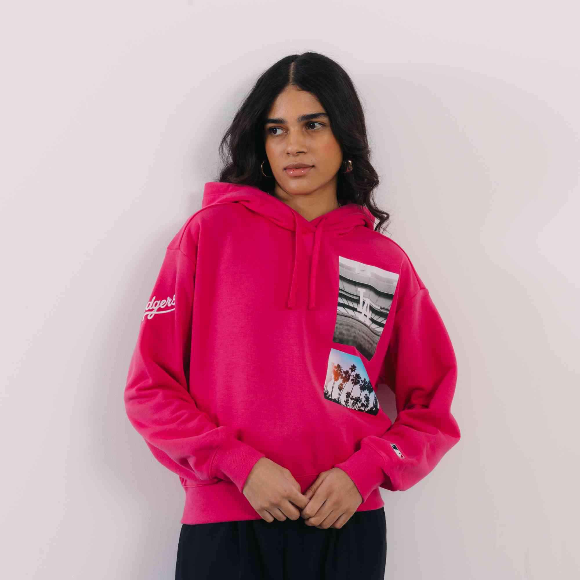 CHAMPION WOMEN'S HOODIE PICTURE LA